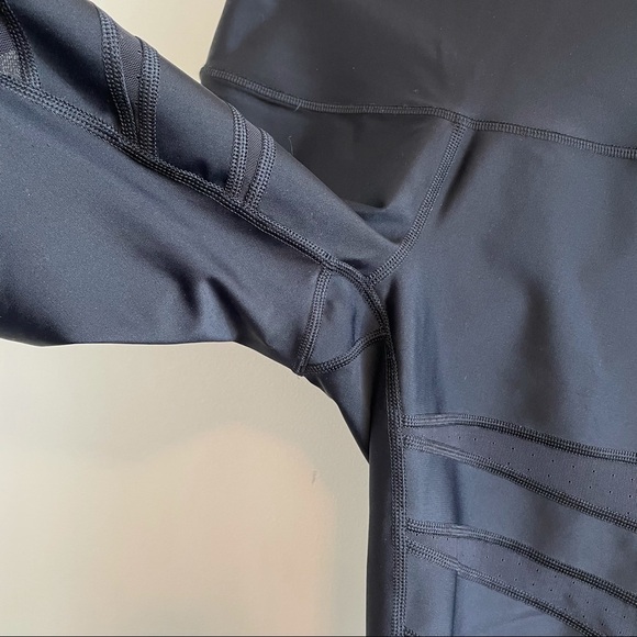 Lululemon High Times Shine Dot Mesh Leggings Black - Picture 5 of 8